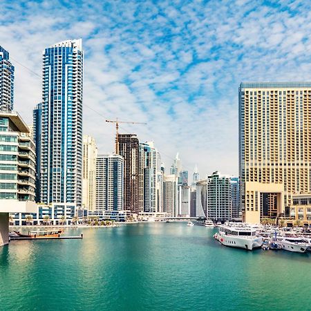 Step Into Serenity - Discover Modern Living In 1Br Apartment With Panoramic Views In Dubai Marina Near Jbr Walk, Beach And Bla Bla Club Eksteriør billede